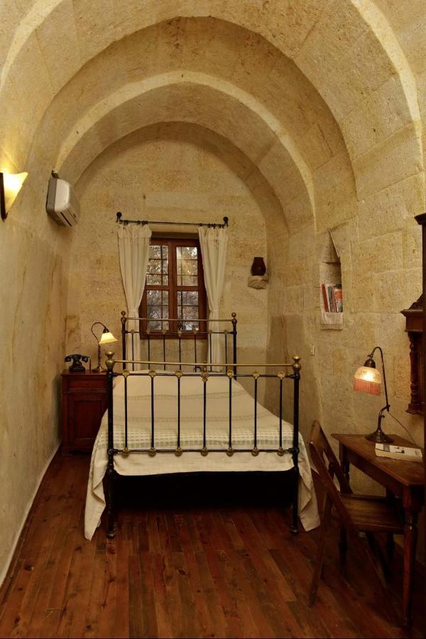 Esbelli Evi Cave Houses Urgup Eksteriør bilde