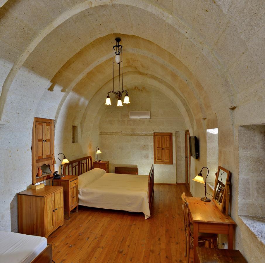 Esbelli Evi Cave Houses Urgup Eksteriør bilde