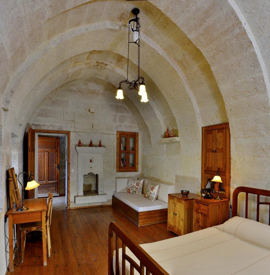 Esbelli Evi Cave Houses Urgup Eksteriør bilde